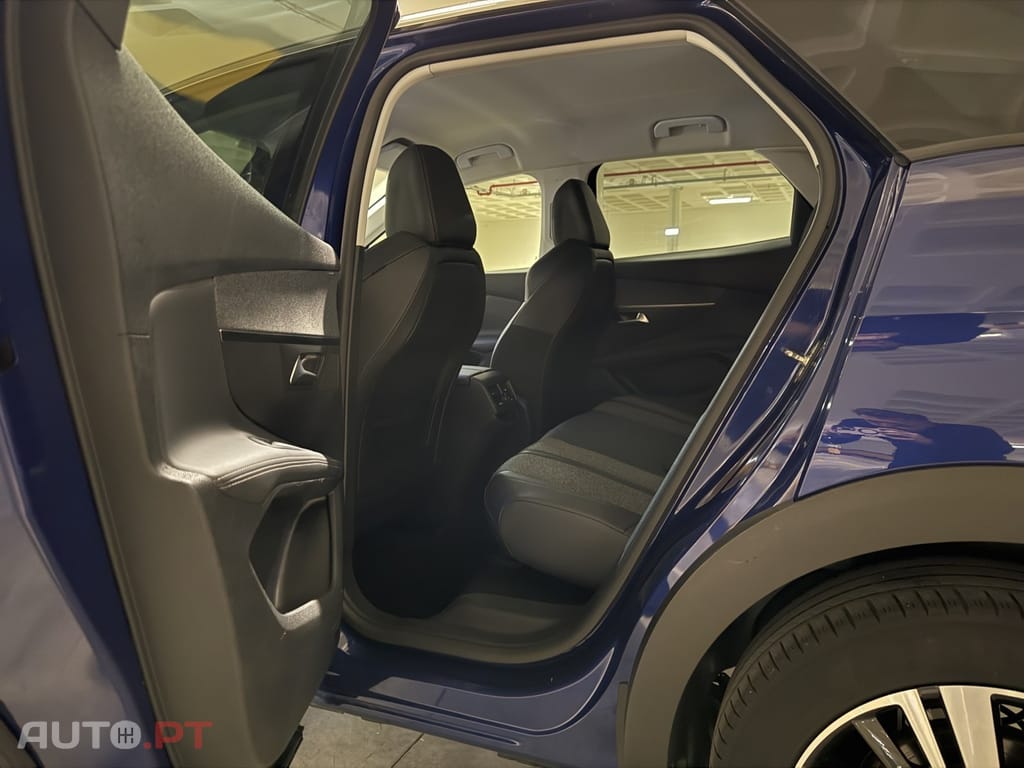 Peugeot 3008 1.5 BlueHDi Allure Pack