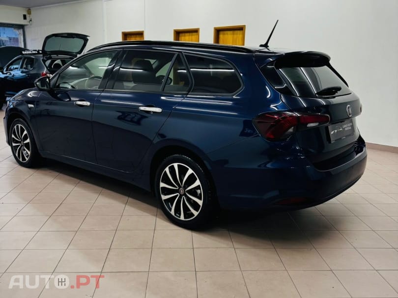 Fiat Tipo 1.3 M-Jet Lounge