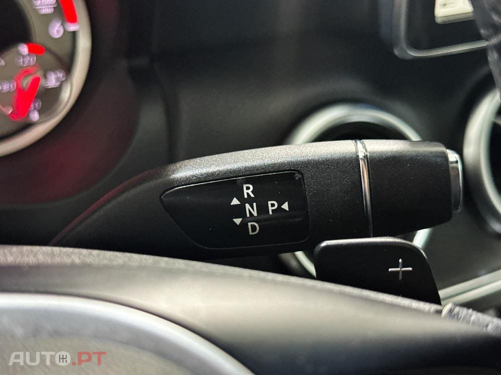 Mercedes-Benz A 180 d 7G-DCT AMG Line