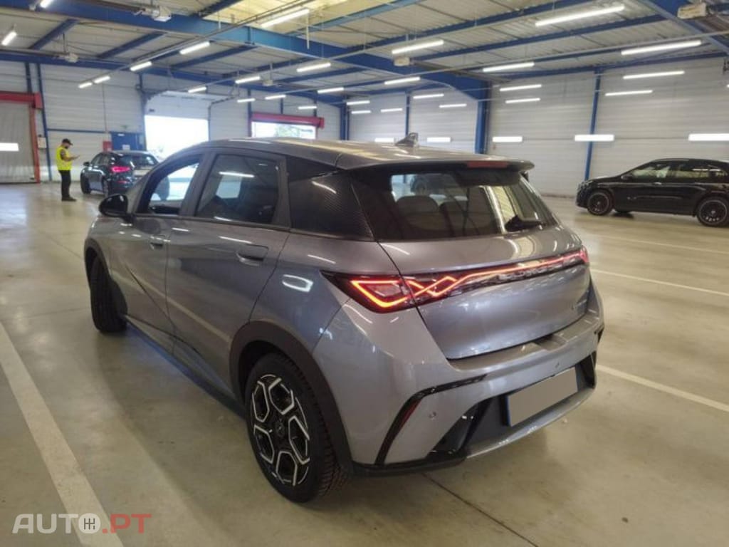BYD Dolphin 60.4 kWh Comfort