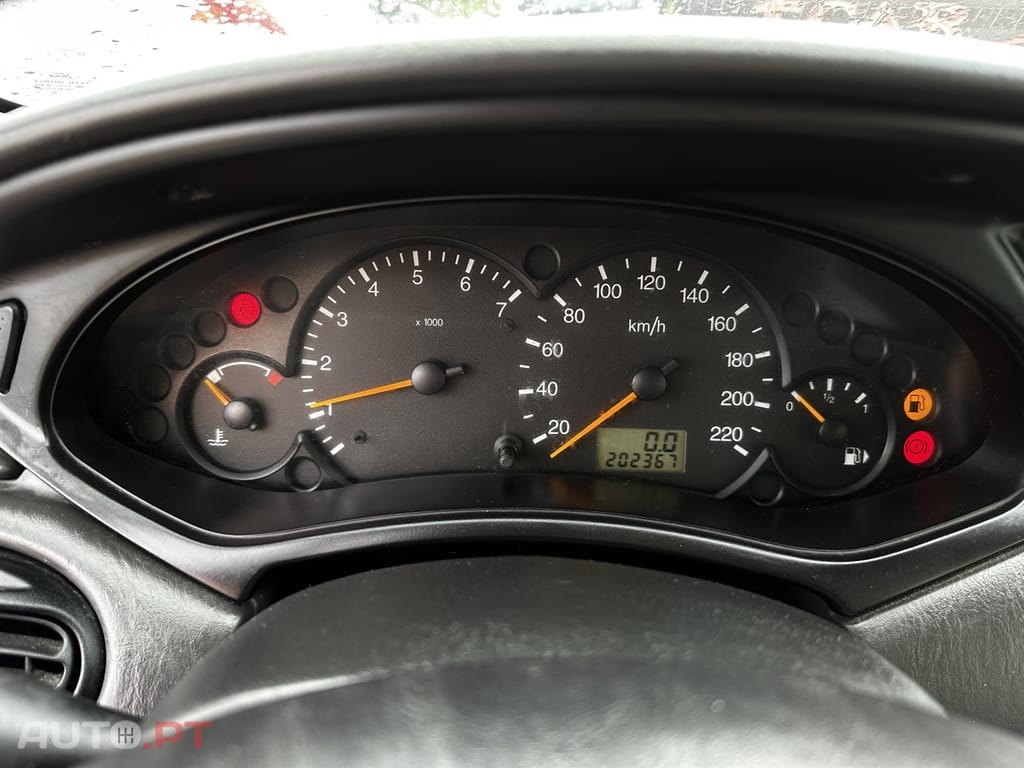 Ford Focus SW 1.4 Ambiente
