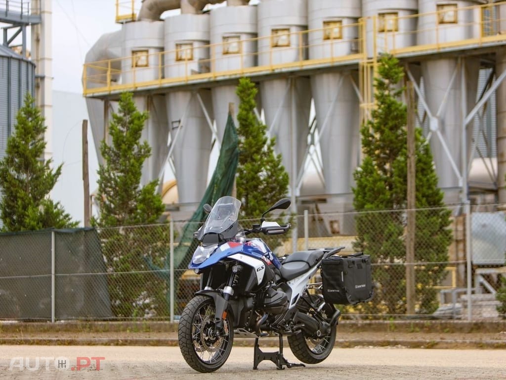 BMW R trophy