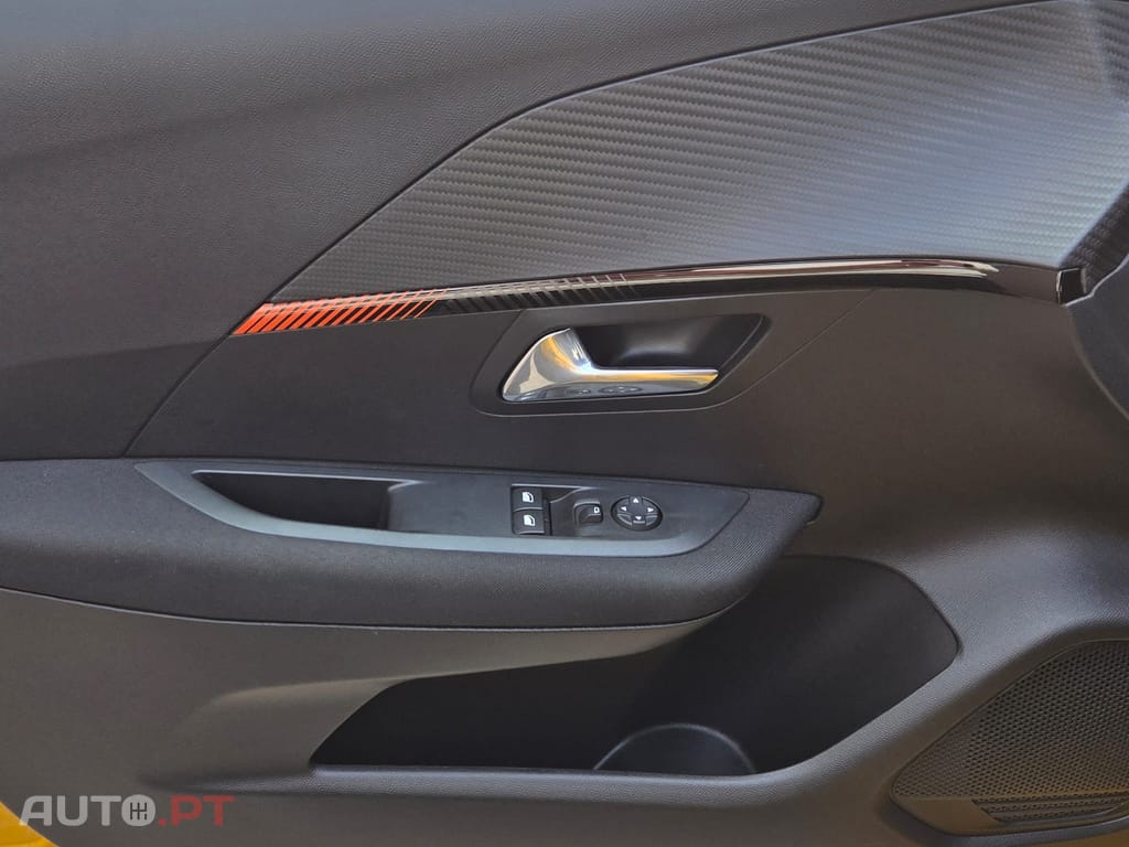 Peugeot E-208 Active 50kW