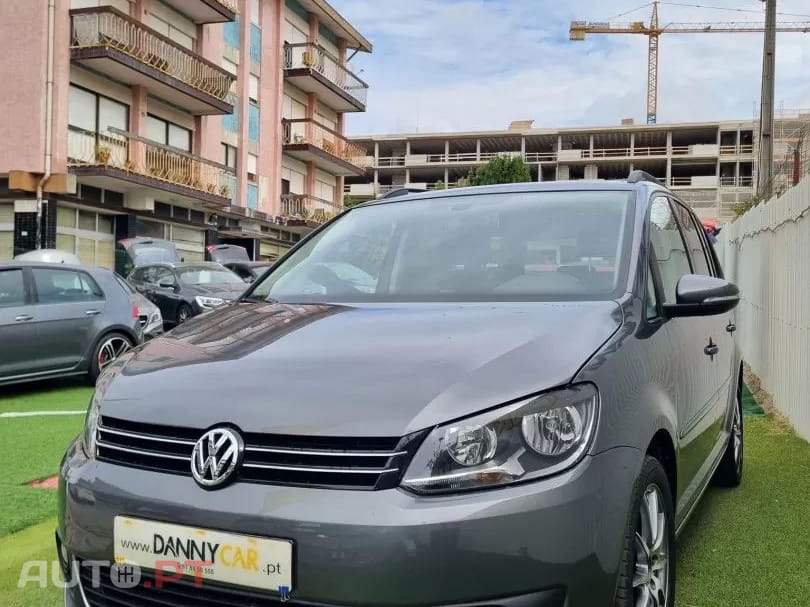 Volkswagen Touran 1.6 TDI DPF BlueMotion Comfortline