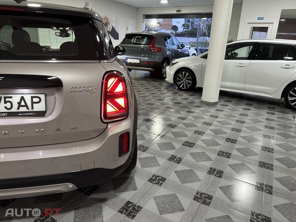 MINI Countryman Cooper SE ALL4 Auto