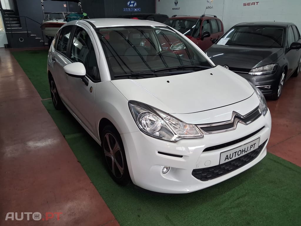 Citroen C3 1.0 PureTech Attraction