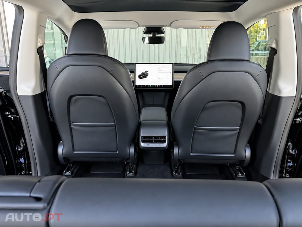 Tesla Model Y Tração Traseira