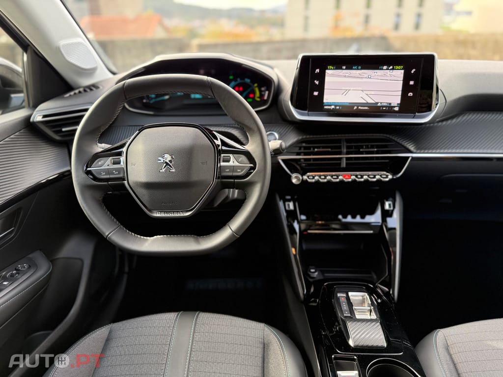 Peugeot E-208 50 kWh Allure