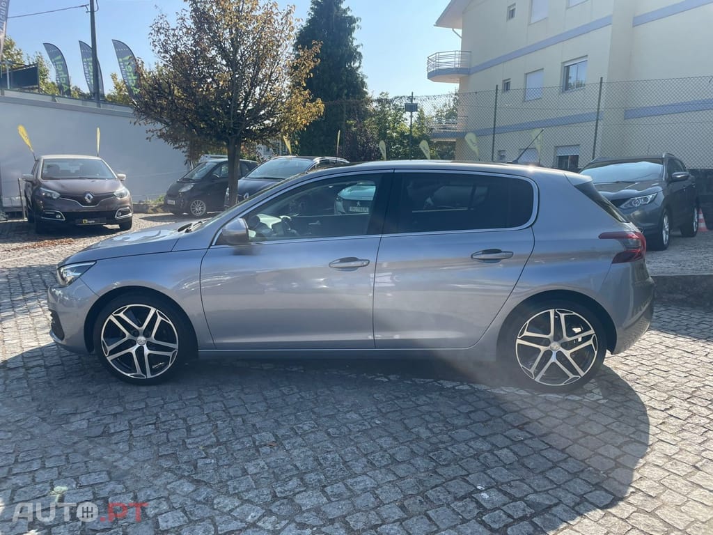 Peugeot 308 1.2 PureTech Allure
