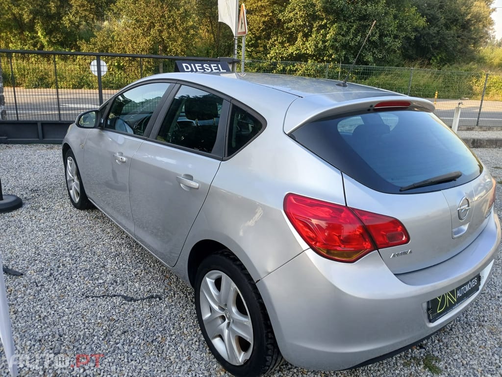 Opel Astra 1.3 CDTI