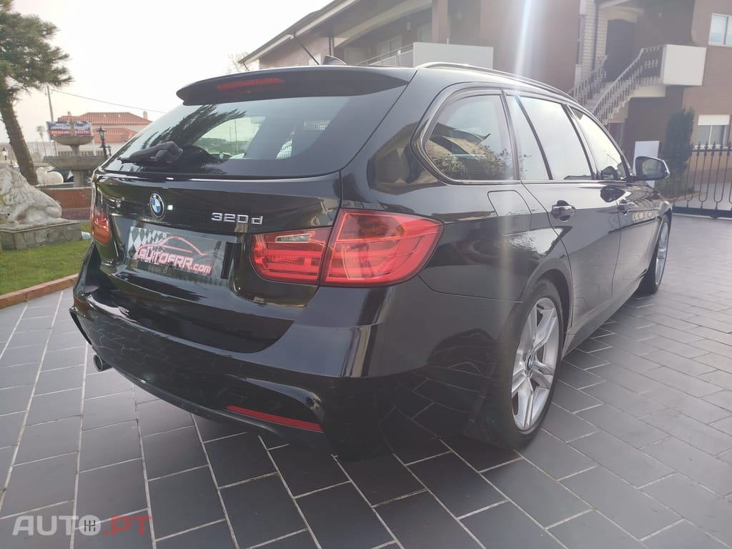 BMW 320 d Touring Pack M