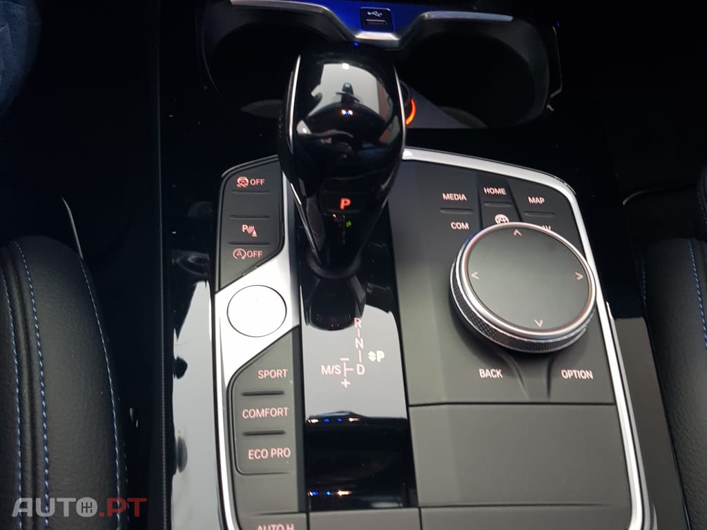 BMW 216 Grand coupê