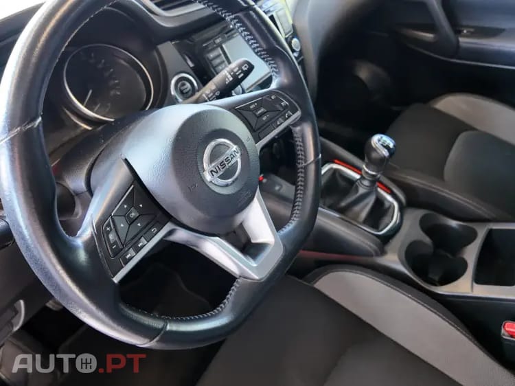 Nissan Qashqai 1.3 DIG-T Acenta