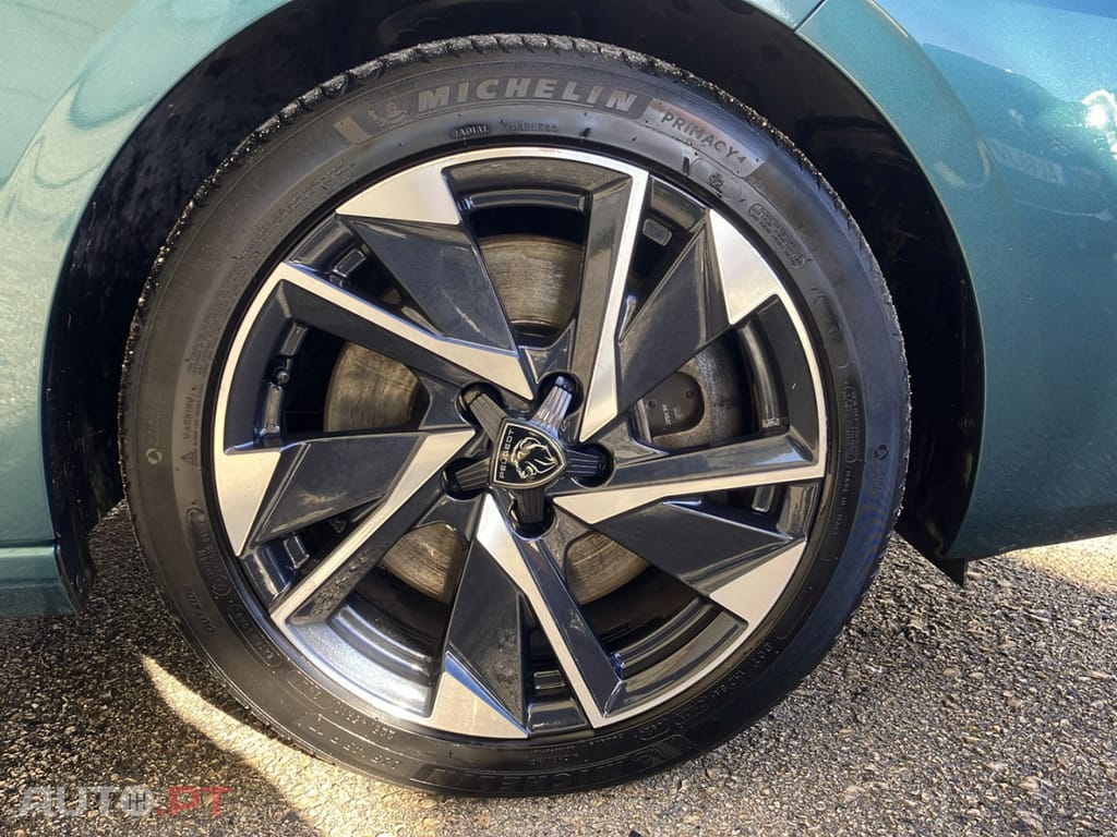 Peugeot 308 SW 1.6 Hybrid Allure e-EAT8