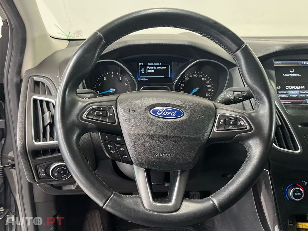 Ford Focus SW 1.0 SCTi Titanium