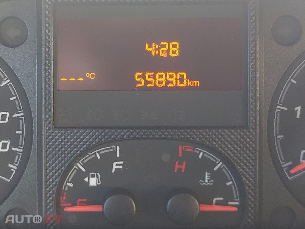 Peugeot Boxer 2.2 BlueHDi 333 L2H2 Pro - IVA Dedutível