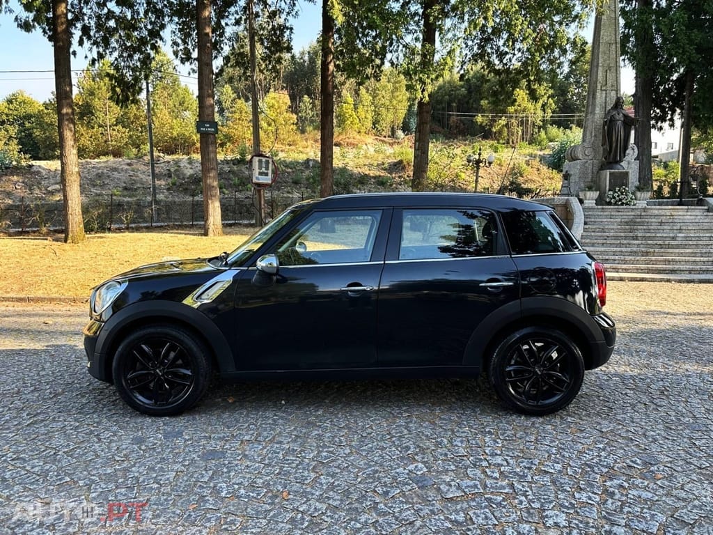 MINI Countryman One D