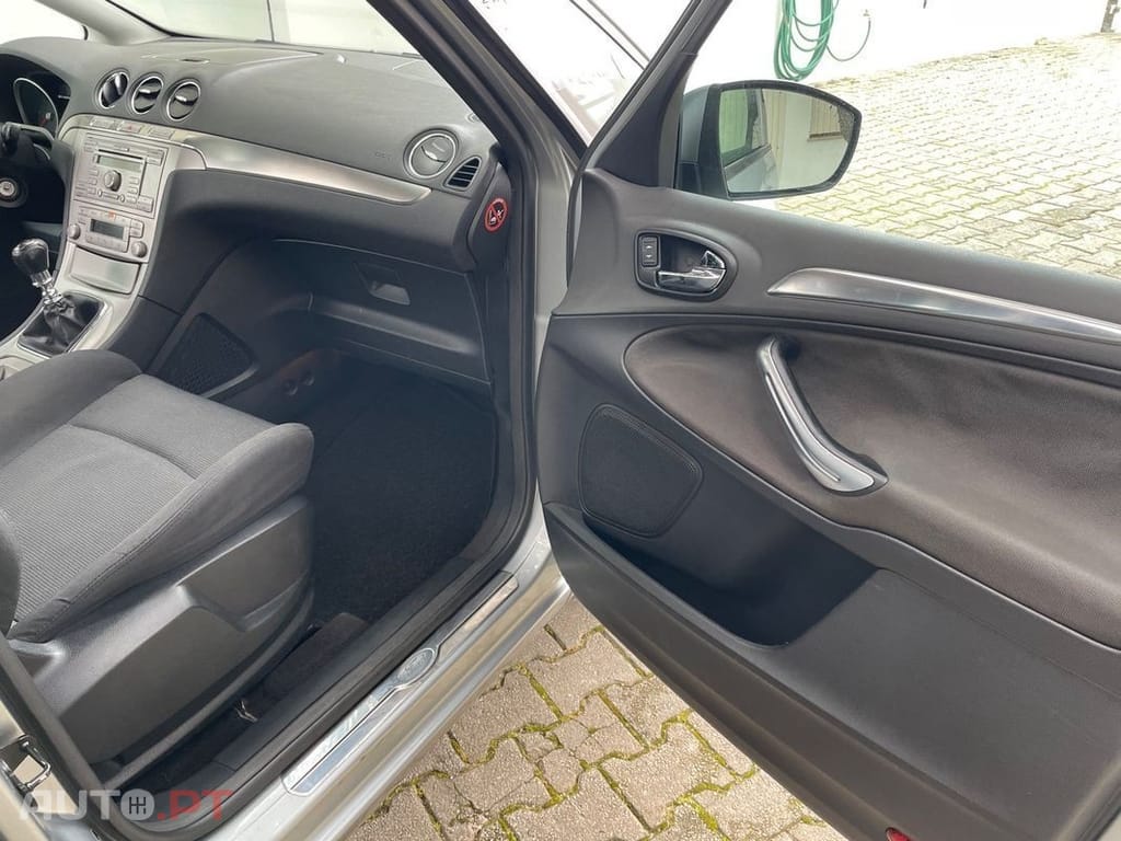 Ford S-Max 1.8 TDCi Titanium 7L