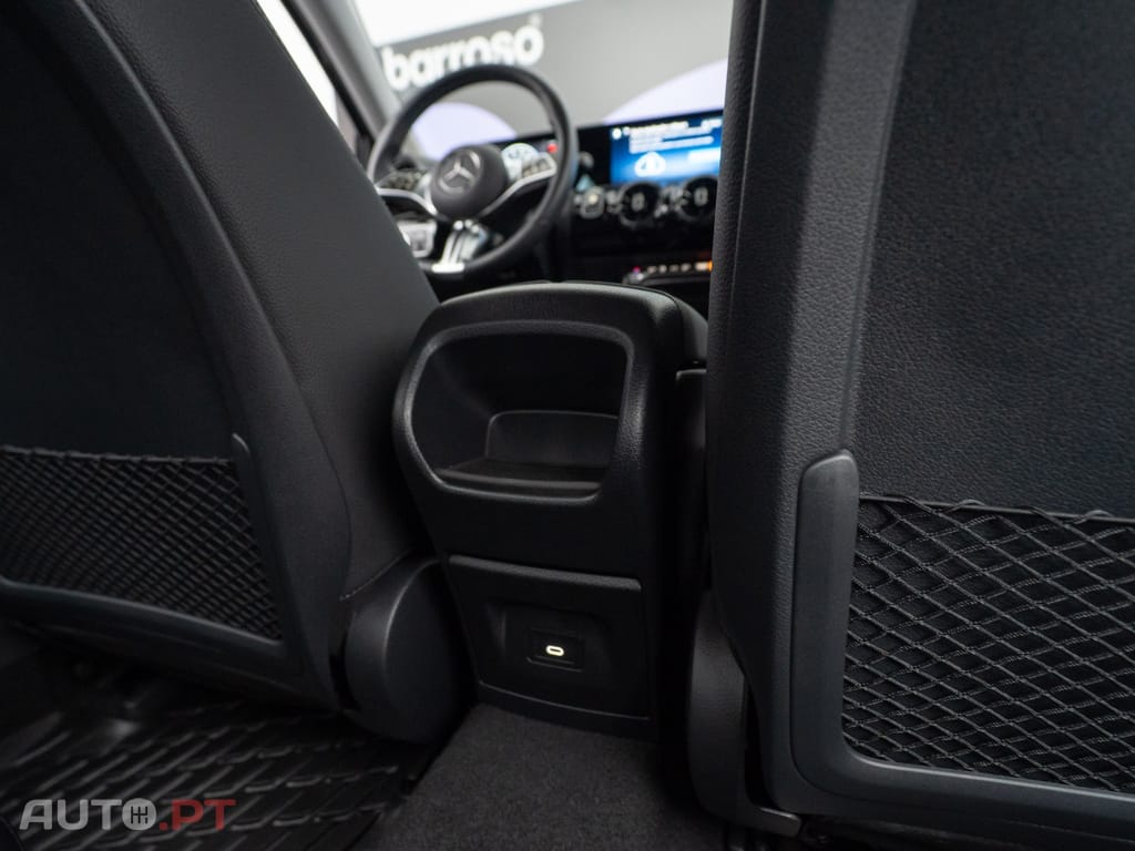 Mercedes-Benz A 250 e