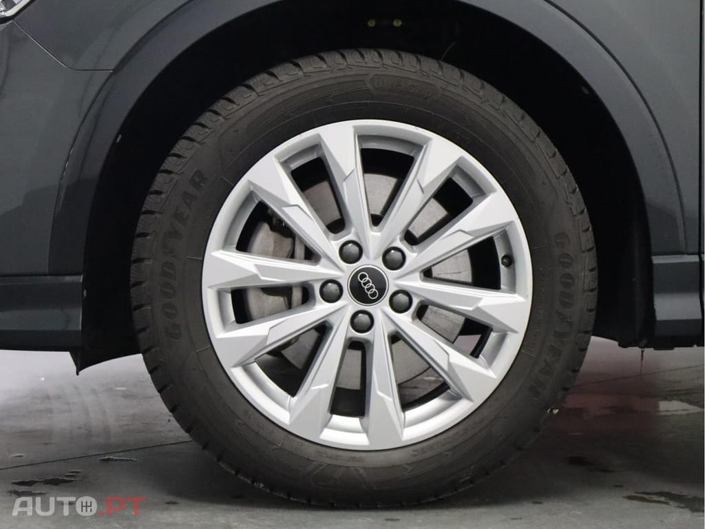 Audi Q3 45 TFSIe S tronic