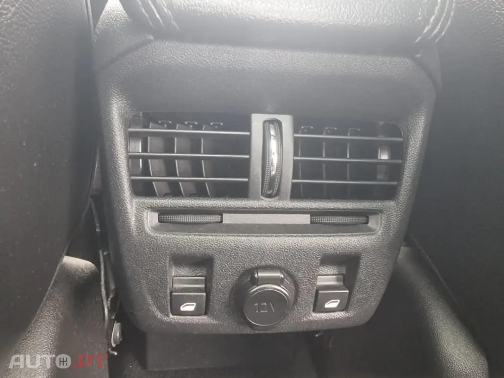 Citroen DS5 2.0 HDi Hybrid4 So Chic CMP6