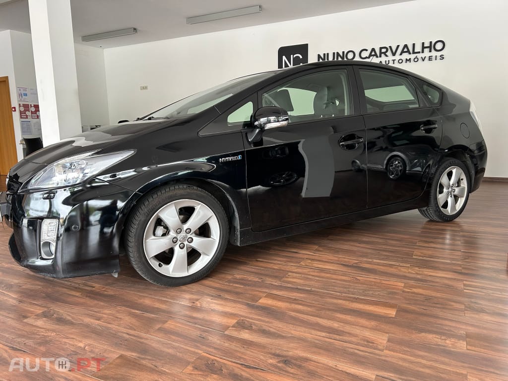 Toyota Prius 1.8 PREMIUM