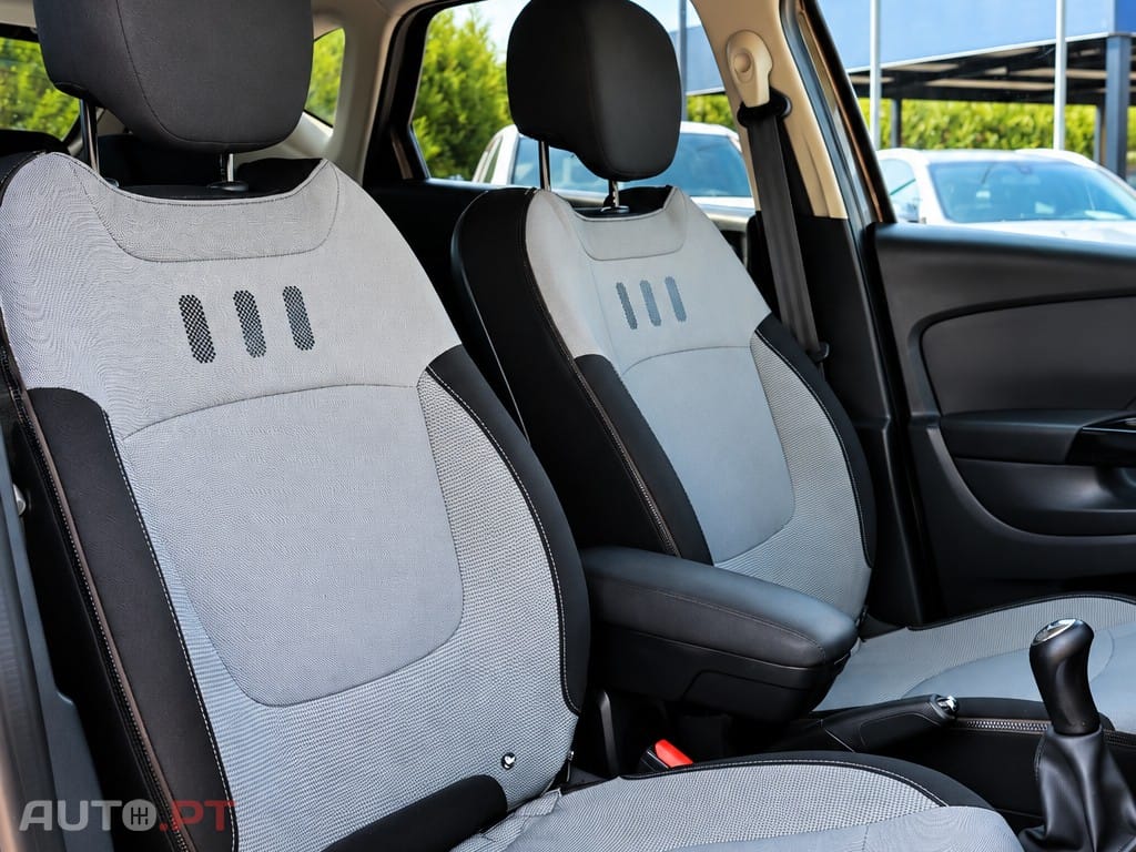 Renault Captur -1