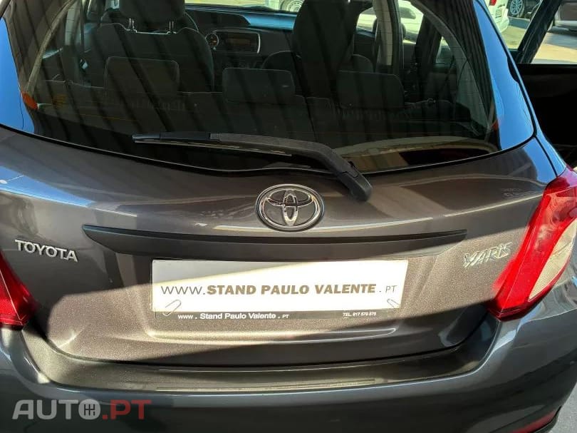 Toyota Yaris 1.0 VVT-i Comfort+AC