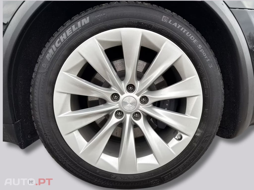 Tesla Model X I.V.A DEDUTIVEL Long Range