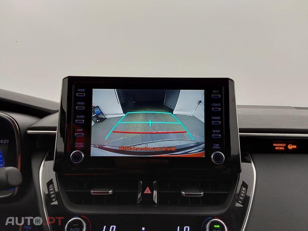 Toyota Corolla Touring Sports 2.0 Hybrid Dynamic Business