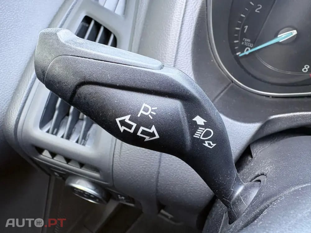 Ford Focus 1.0 EcoBoost S&S COOL&CONNECT DESIGN