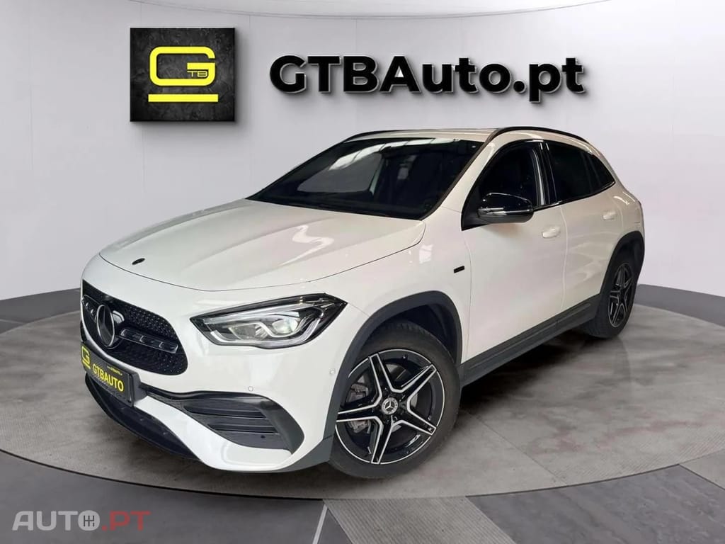 Mercedes-Benz GLA 250 e AMG LINE
