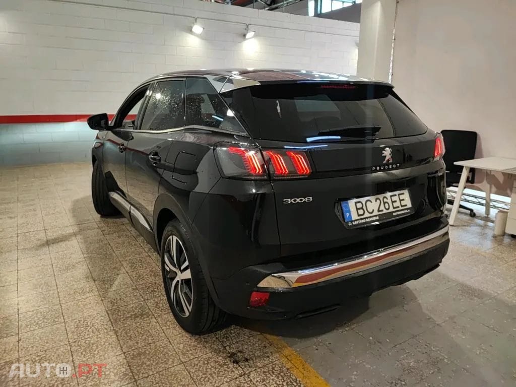 Peugeot 3008 1.6 Hybrid Allure Pack e-EAT8