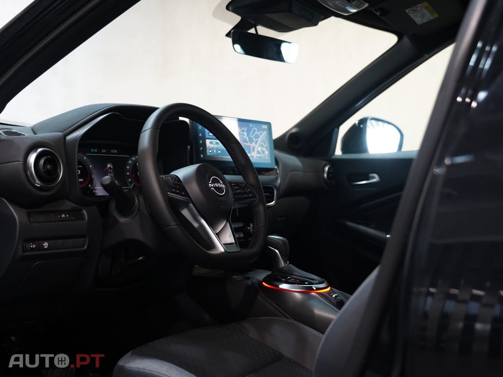 Nissan Juke 1.0 DIG-T N-Connecta DCT