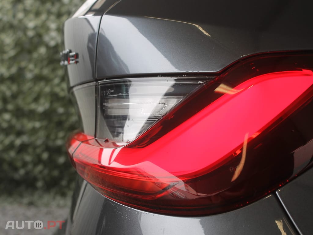 BMW 330 e Corporate Edition Auto