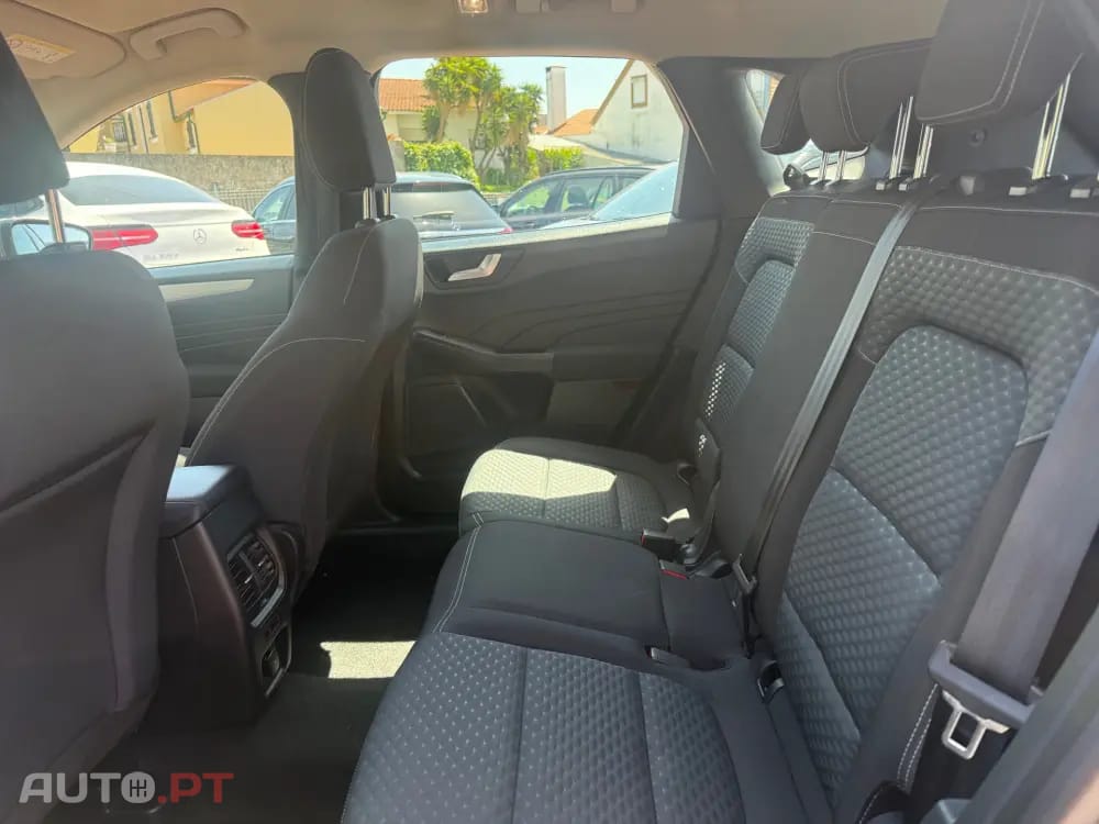 Ford Kuga 1.5 TDCi EcoBlue Titanium Aut.