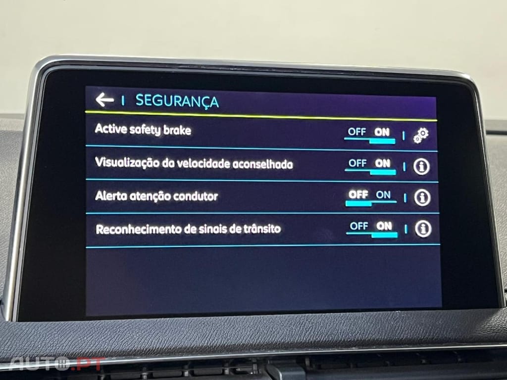 Peugeot 3008 HYBRID 225cv e-EAT8 GT Line