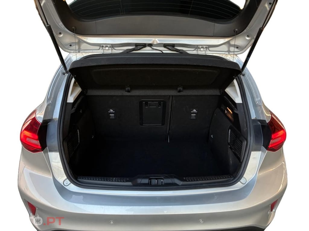 Ford Focus 1.0 Flexifuel mHEV Powershift Titanium X Business