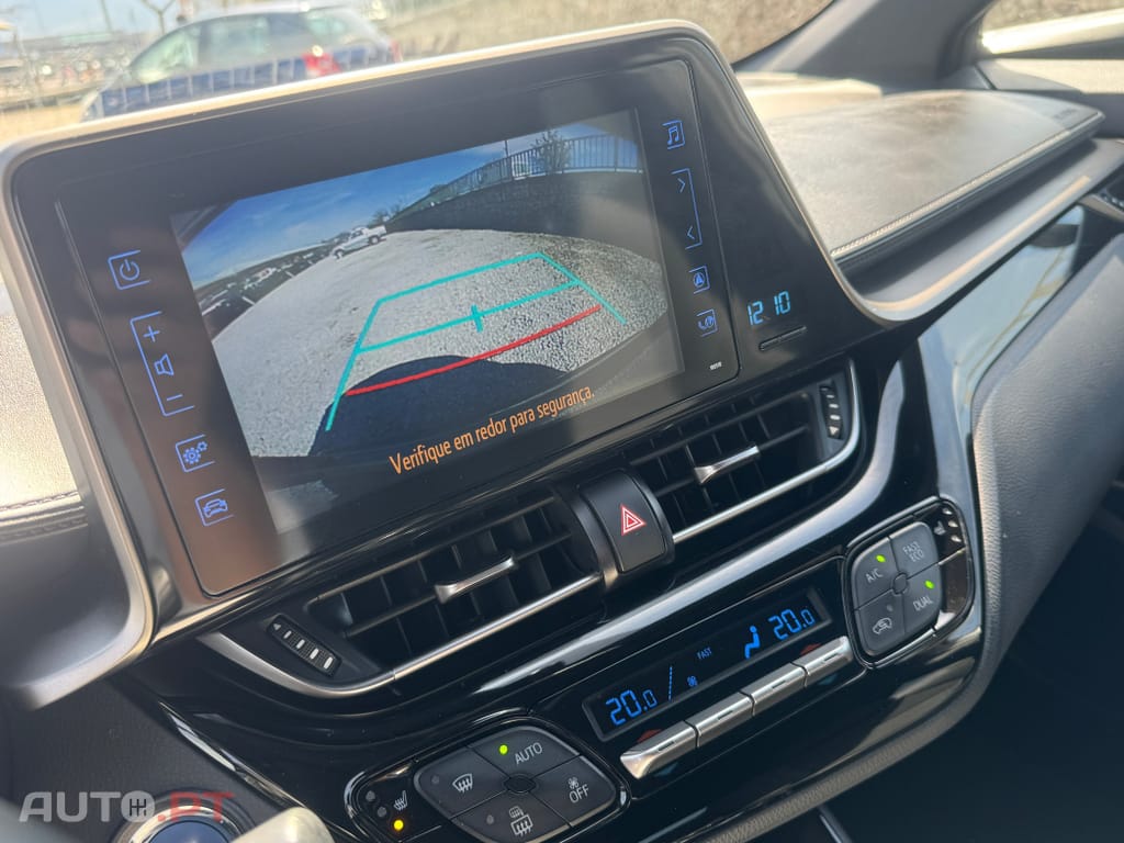 Toyota C-HR 1.8 Hybrid Exclusive