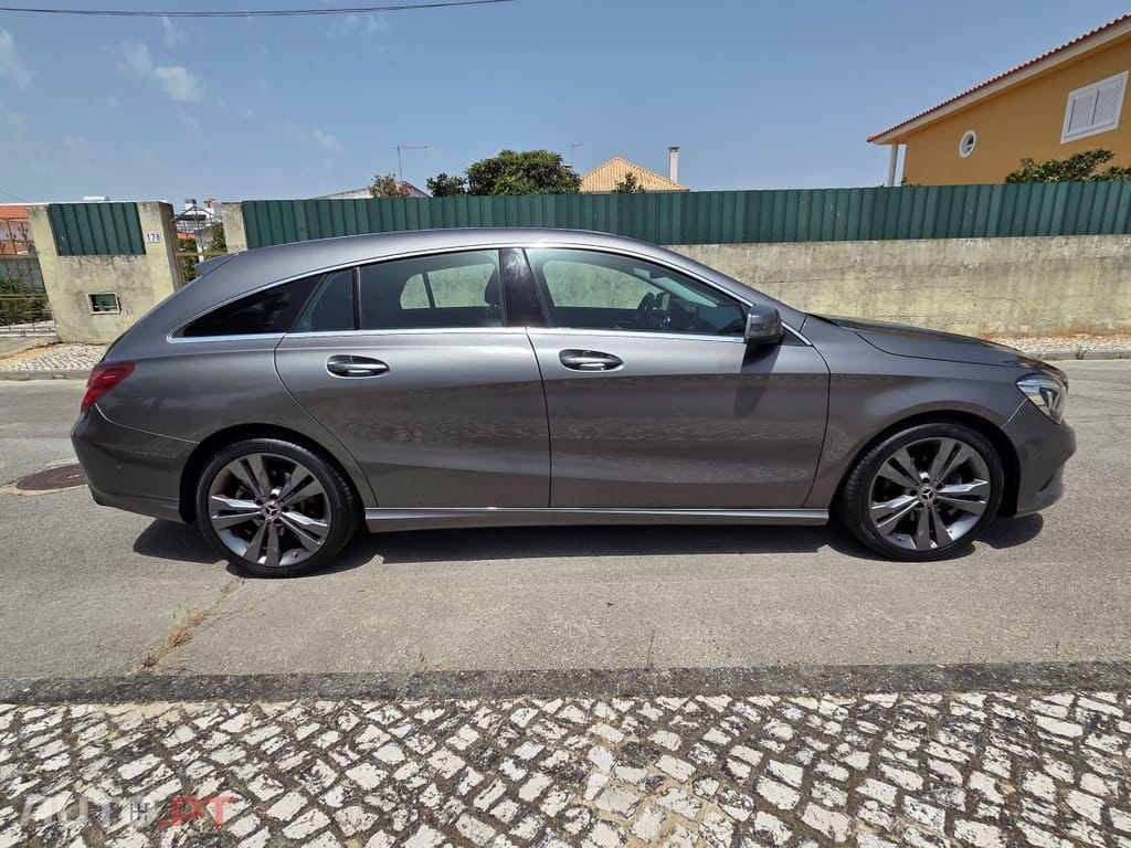 Mercedes-Benz CLA 180 Shooting Brake Urban Fleet Pack Plus