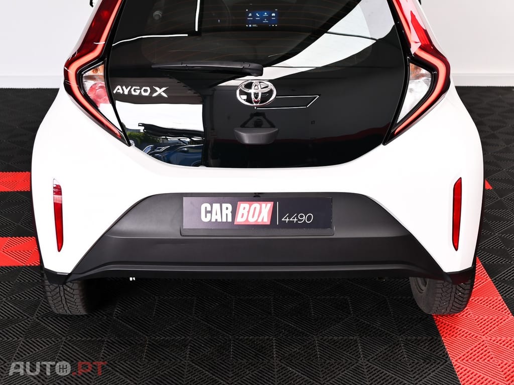 Toyota Aygo X 1.0 Play CVT