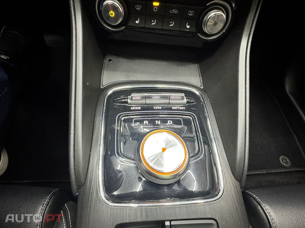 MG ZS 44.5 kWh Luxury