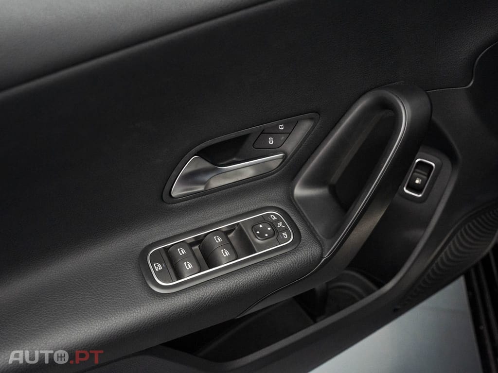Mercedes-Benz A 250 e Style Plus