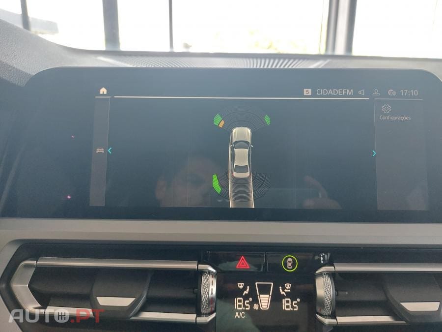 BMW 330 e Auto