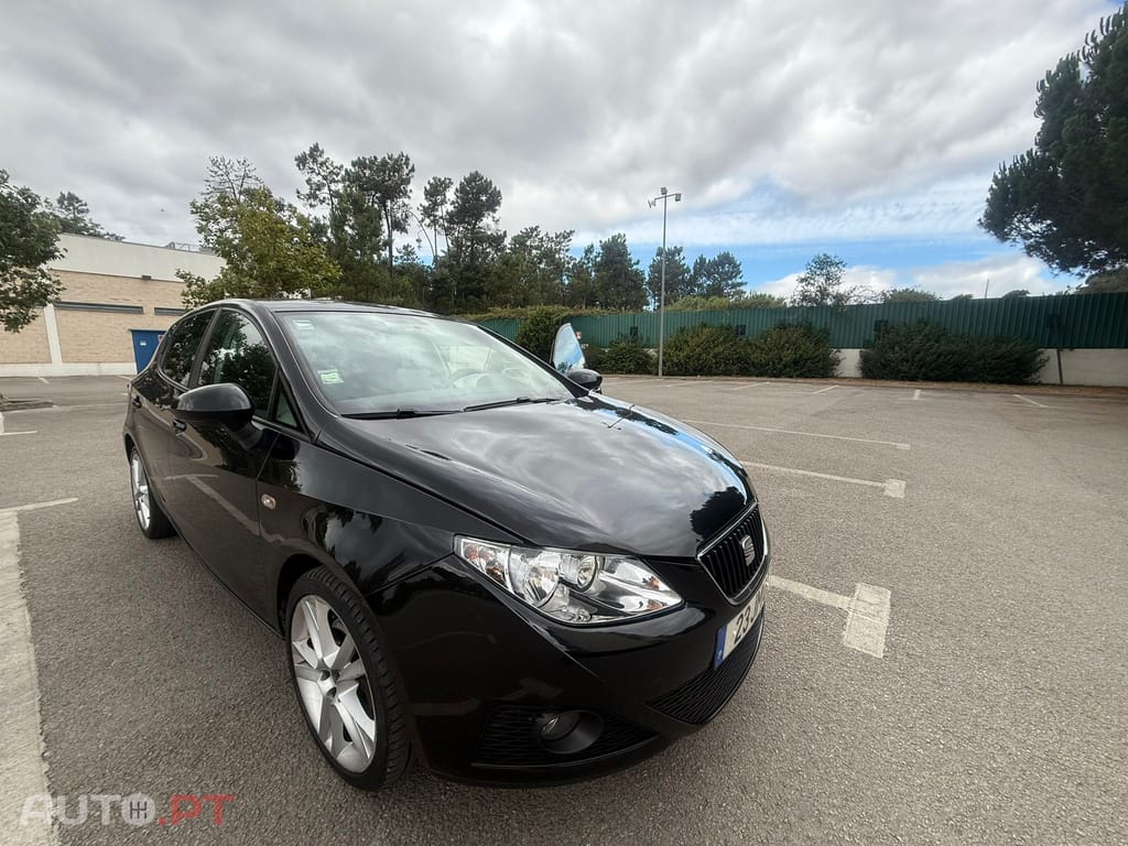 Seat Ibiza 1.6 TDI 105cv | Edição 25 Anos