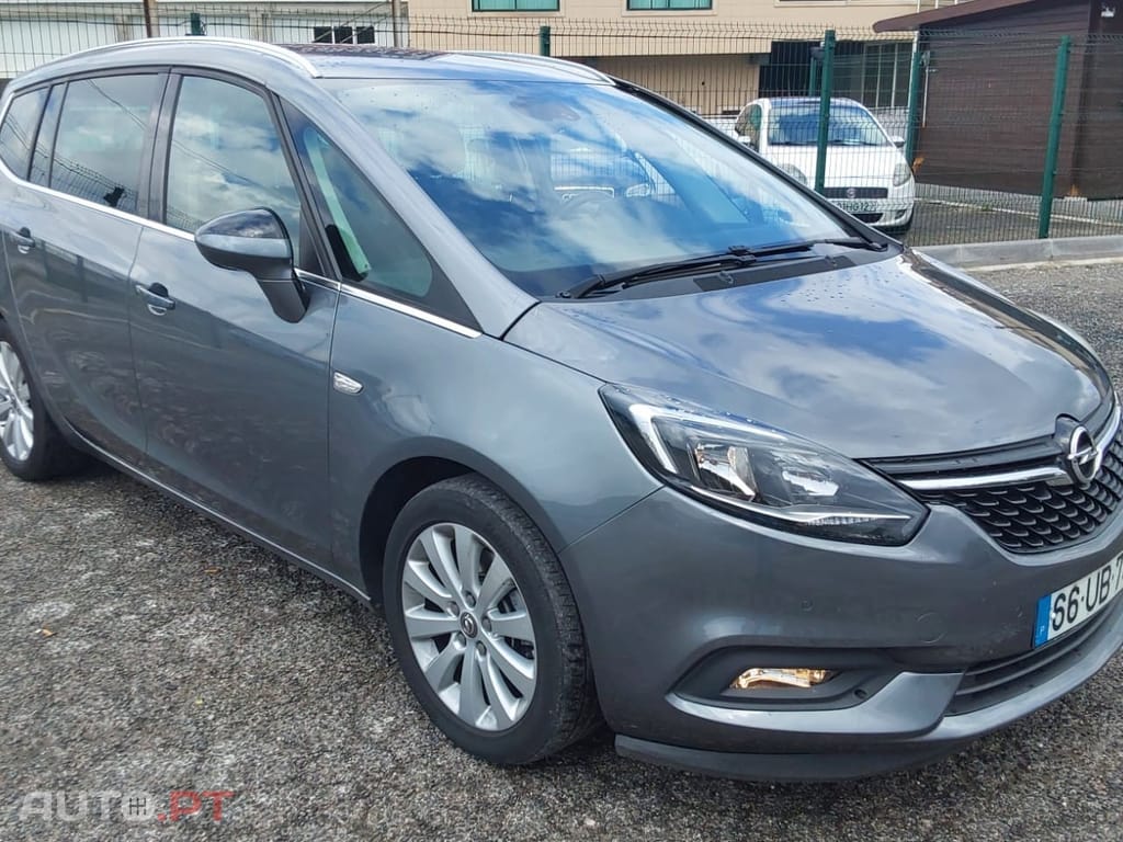Opel Zafira 1.6 CDTi Cosmo