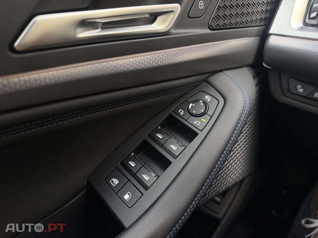 BMW 225 e xDrive Pack Desportivo M