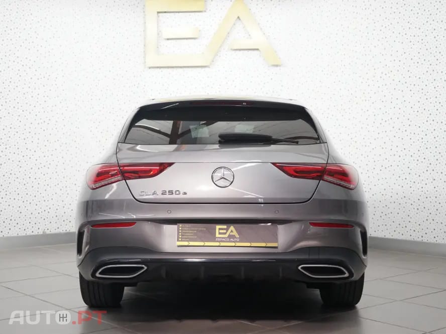 Mercedes-Benz CLA 250 e AMG Line