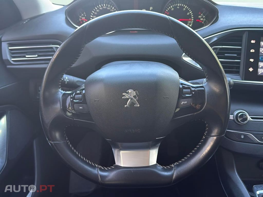 Peugeot 308 1.2 PureTech Style
