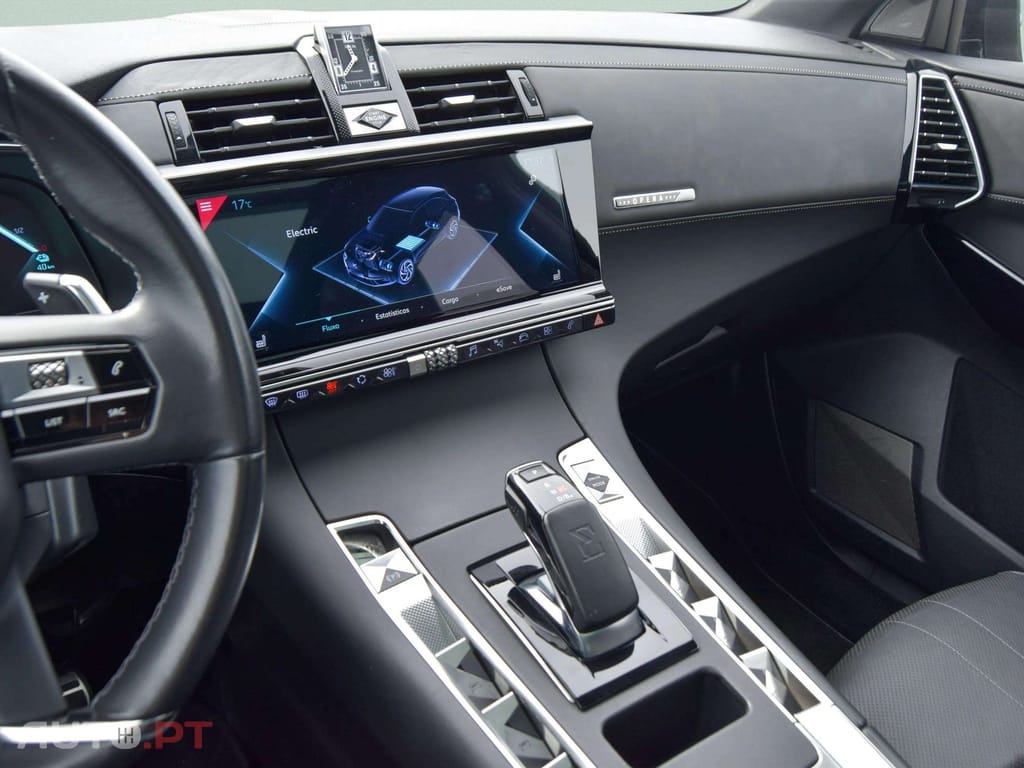 DS DS7 Crossback E-Tense Opera EAT8 300cv